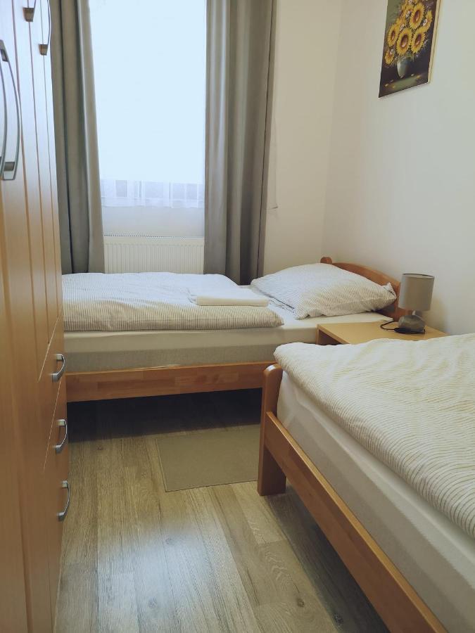 Ferienwohnung Turul -Kuca Za Odmor- Korod Exterior foto