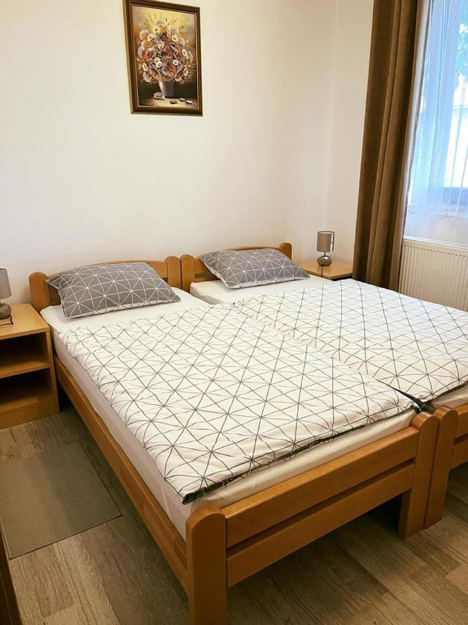 Ferienwohnung Turul -Kuca Za Odmor- Korod Exterior foto