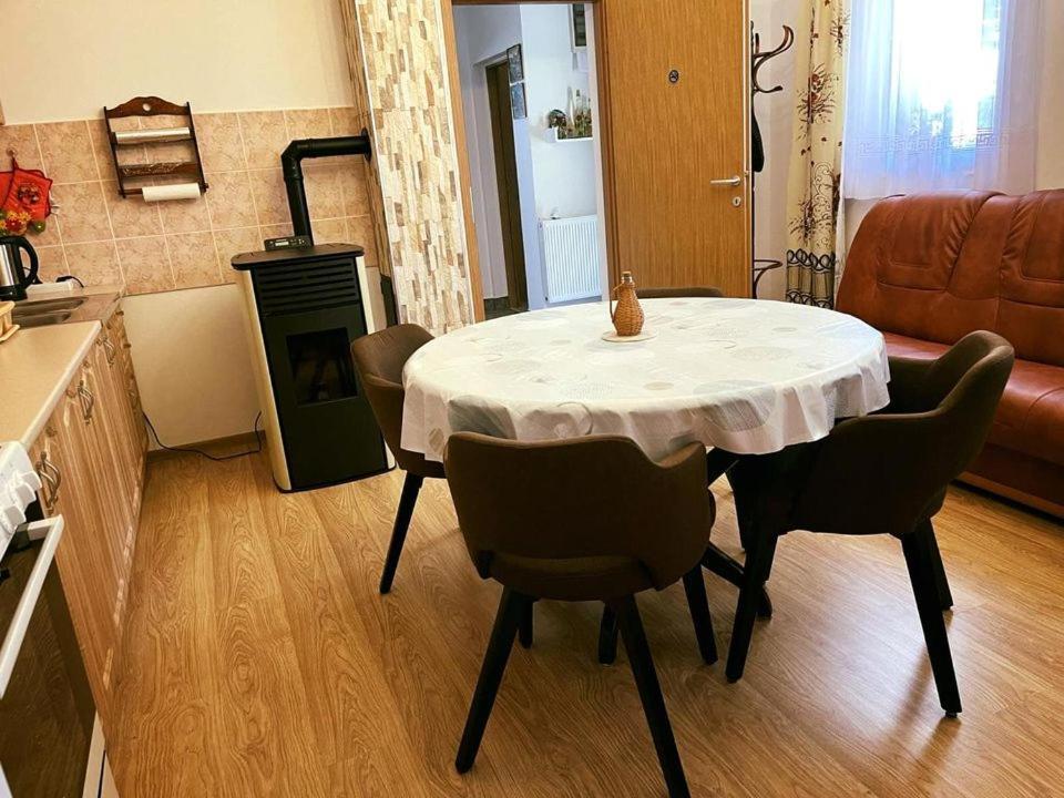 Ferienwohnung Turul -Kuca Za Odmor- Korod Exterior foto
