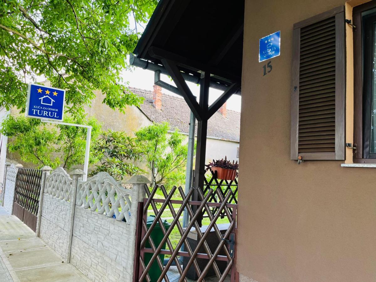 Ferienwohnung Turul -Kuca Za Odmor- Korod Exterior foto